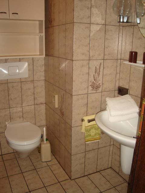 Haus Dwarsloeper, Ferienwohnung 5 쿡스하펜 외부 사진